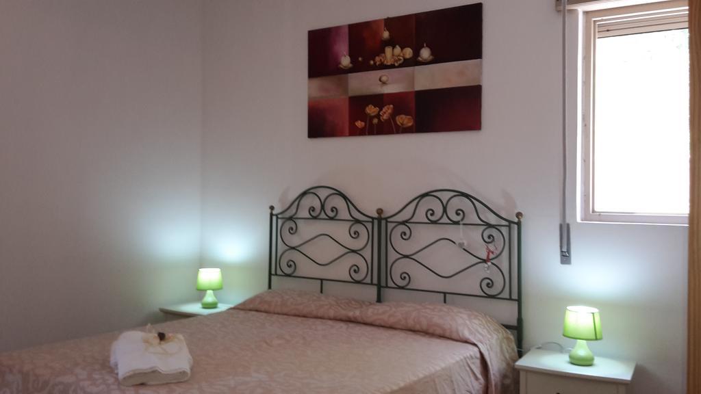 Agriturismo Vignavecchia วิญากัสตริสิ ห้อง รูปภาพ