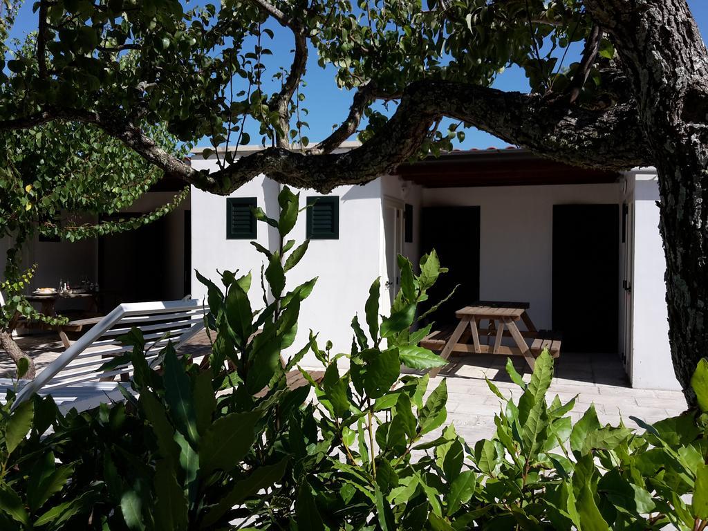 Agriturismo Vignavecchia วิญากัสตริสิ ภายนอก รูปภาพ