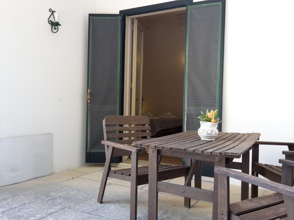 Agriturismo Vignavecchia วิญากัสตริสิ ภายนอก รูปภาพ